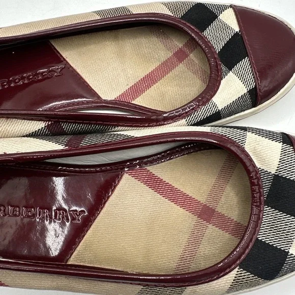 Burberry Nova Check Ballet Flat Burgundy Patent Cap Toe Rubber Bumper EU 35 US 5